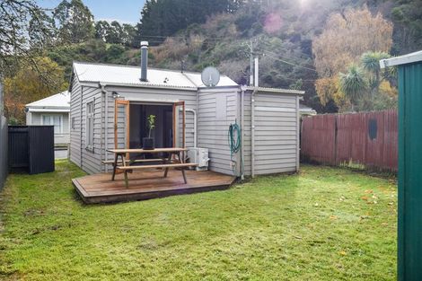 Photo of property in 6 Coburn Avenue, North East Valley, Dunedin, 9010