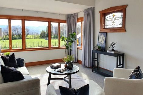 Photo of property in 135 Lincoln Road, Carterton, 5713