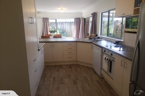 Photo of property in 8a Aotea Road, Glen Eden, Auckland, 0602