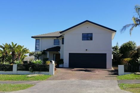 Photo of property in 59 Ransom Smyth Drive, Goodwood Heights, Auckland, 2105