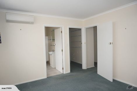 Photo of property in 71 The Esplanade, Westshore, Napier, 4110