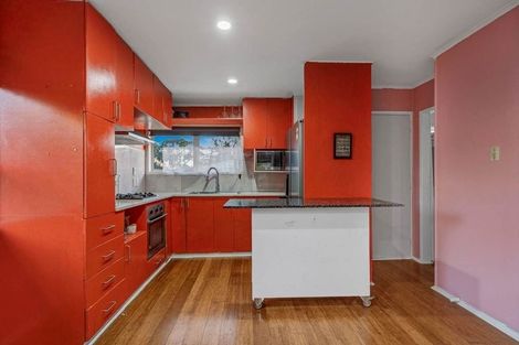 Photo of property in 11 Fairdale Avenue, Red Hill, Papakura, 2110