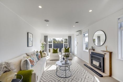 Photo of property in 45 Middle Road, Havelock North, 4130