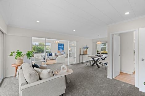 Photo of property in 29 Highfield Place, Avonhead, Christchurch, 8042