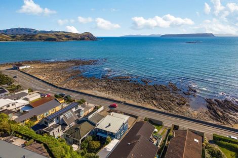 Photo of property in 20 Sunset Parade, Plimmerton, Porirua, 5026