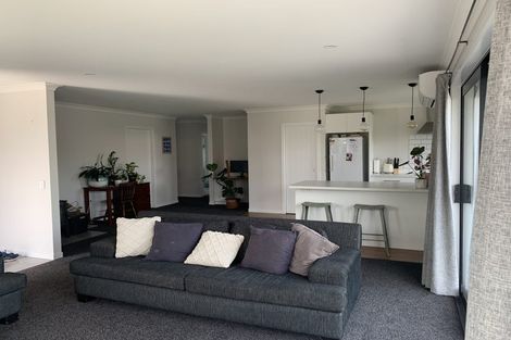 Photo of property in 9a Monckton Street, Feilding, 4702