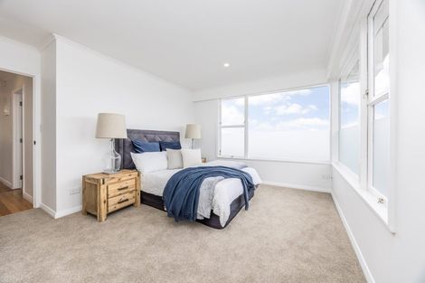 Photo of property in 2a Hoskins Avenue, Hillsborough, Auckland, 1042