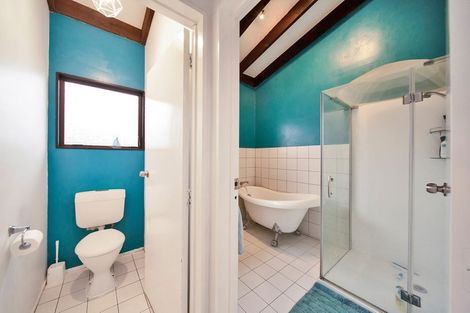 Photo of property in 20 Puketotara Street, Highlands Park, New Plymouth, 4312