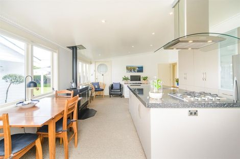 Photo of property in 23 Follett Street, Marton, 4710