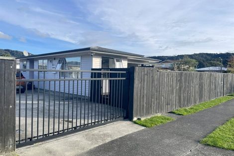 Photo of property in 3 Manutuke Street, Wainuiomata, Lower Hutt, 5014