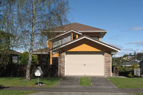 Photo of property in 1/4 Dorothy Drive, Acacia Bay, Taupo, 3330