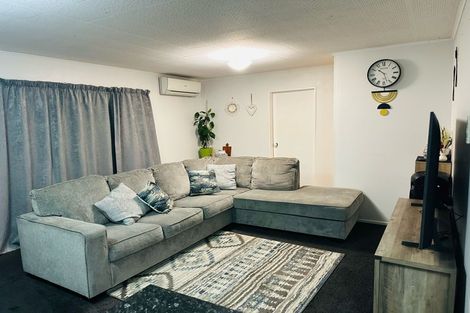 Photo of property in 1 Rimu Road, Raumati Beach, Paraparaumu, 5032