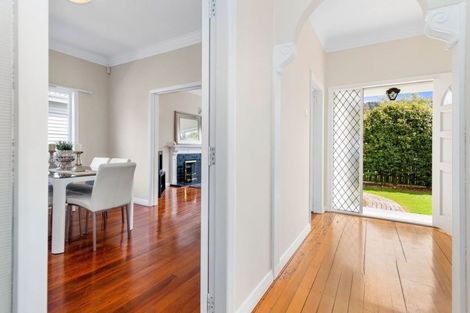 Photo of property in 36 Hinau Street, Tawa, Wellington, 5028