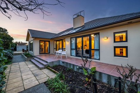 Photo of property in 252 Waimairi Road, Ilam, Christchurch, 8041