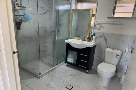 Photo of property in 26 Nile Road, Kelston, Auckland, 0602