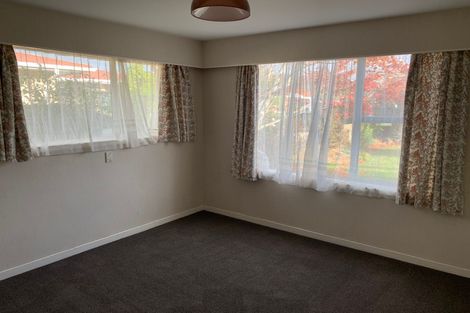 Photo of property in 5 Pahau Place, Cracroft, Christchurch, 8025