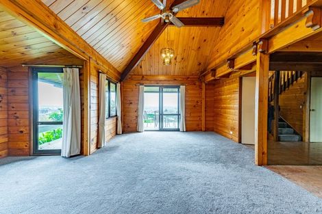 Photo of property in 236 Point View Drive, East Tamaki Heights, Auckland, 2016