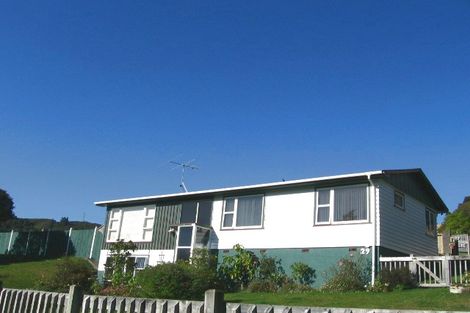Photo of property in 29 Holborn Drive, Stokes Valley, Lower Hutt, 5019