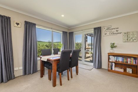 Photo of property in 94 Durham Street, Ashhurst, 4810