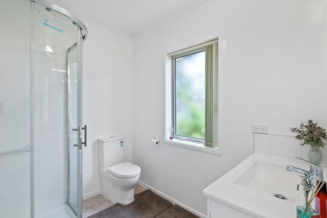 Photo of property in 12 Mary Street, Gore, 9710