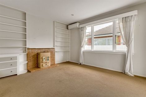 Photo of property in 6 Joyce Crescent, Ilam, Christchurch, 8041