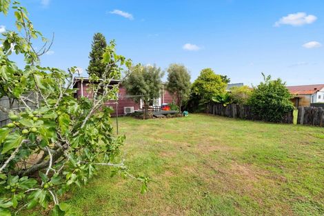 Photo of property in 17b Charles Road, Hannahs Bay, Rotorua, 3010