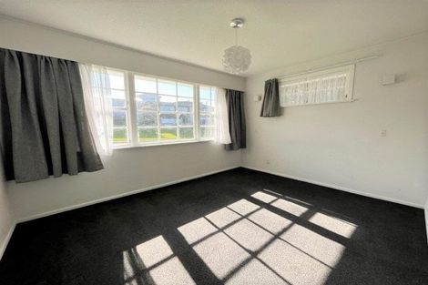Photo of property in 99 Tirohanga Road, Tirohanga, Lower Hutt, 5010
