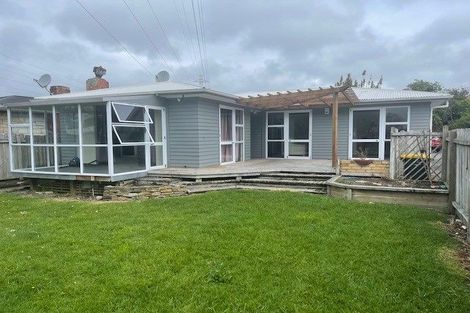 Photo of property in 42 Tiraumea Drive, Pakuranga, Auckland, 2010