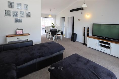 Photo of property in 11 Koutu Road, Koutu, Rotorua, 3010