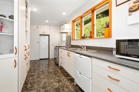 Photo of property in 129 Ironside Road, Johnsonville, Wellington, 6037