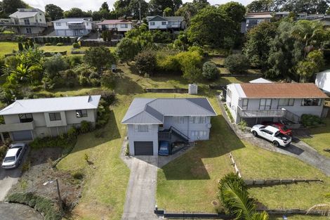 Photo of property in 10 Arawa Place, Onerahi, Whangarei, 0110