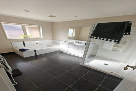 Photo of property in 167 Pacific Drive, Fitzherbert, Palmerston North, 4410