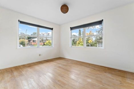 Photo of property in 19 Spence Road, Henderson, Auckland, 0612