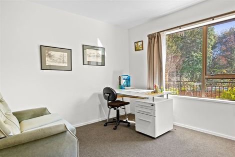 Photo of property in 32 Halswell Junction Road, Halswell, Christchurch, 8025