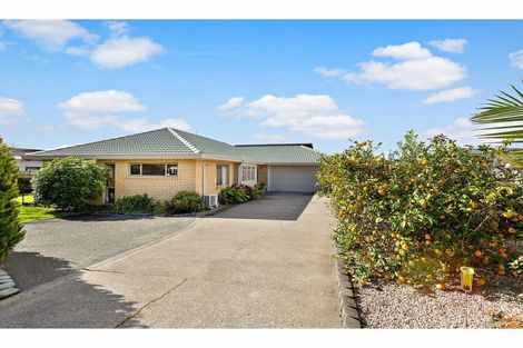 Photo of property in 65 Tapu Road, Huapai, Kumeu, 0810
