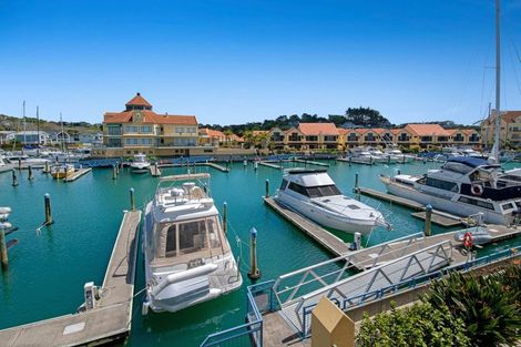 Photo of property in 96 Harbour Village Drive, Gulf Harbour, Whangaparaoa, 0930