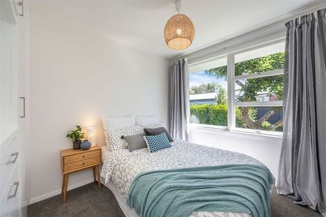 Photo of property in 28 Clipper Place, Redwood, Christchurch, 8051