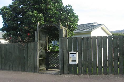 Photo of property in 24 Princess Street, Ranui, Porirua, 5024