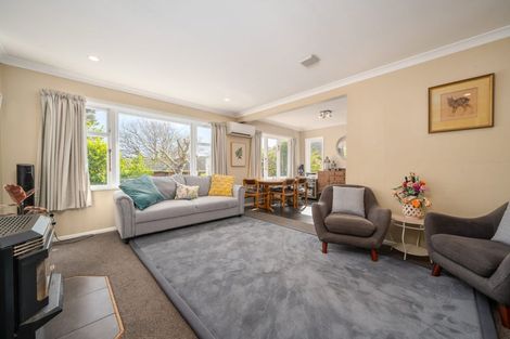 Photo of property in 38 Hine Road, Wainuiomata, Lower Hutt, 5014