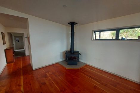 Photo of property in 207 Parakiore Road, Ngararatunua, Kamo, 0176