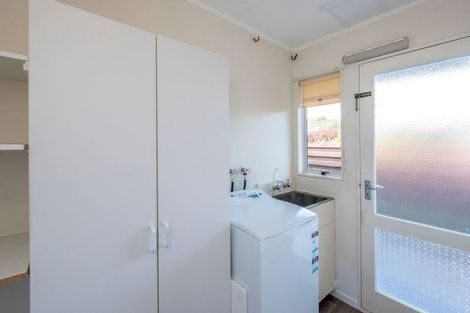 Photo of property in 90 Rimu Street, Waikanae, 5036