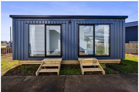 Photo of property in 2 Kawaka Street, Riccarton, Christchurch, 8041