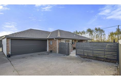 Photo of property in 2/69 Tyrone Street, Belfast, Christchurch, 8051