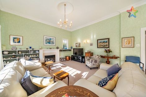 Photo of property in 18 Hautana Square, Woburn, Lower Hutt, 5010