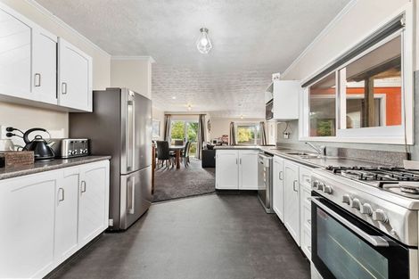 Photo of property in 22 Tumene Drive, Owhata, Rotorua, 3010