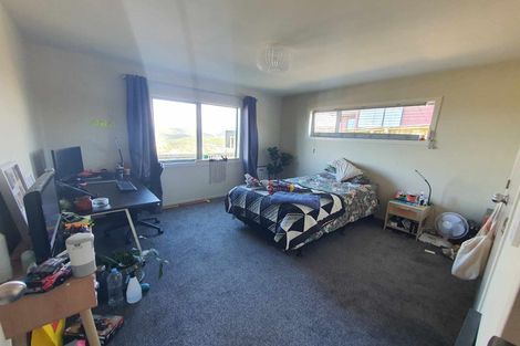 Photo of property in 18 Cathie Place, Karori, Wellington, 6012