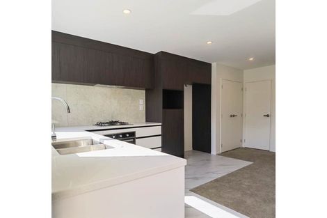 Photo of property in 22b Poruru Close, Papakura, 2110