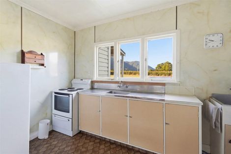 Photo of property in 166 East Takaka Road, East Takaka, Takaka, 7183