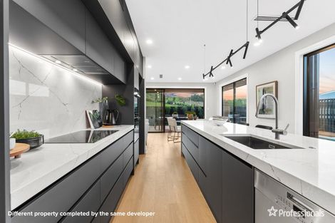 Photo of property in 13 Arawaru Avenue, Wainui, 0992