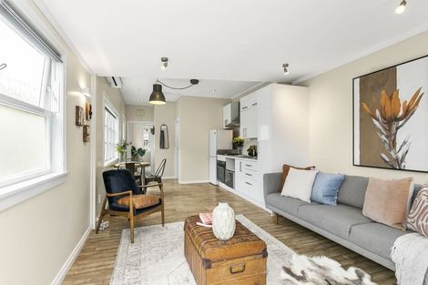 Photo of property in 96 Elizabeth Street, Mount Victoria, Wellington, 6011